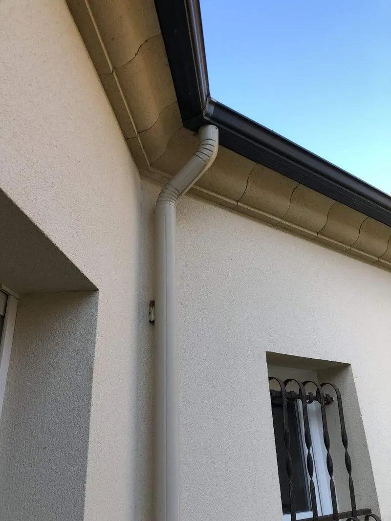 Travaux de toiture à Grimaud — SARL Neves