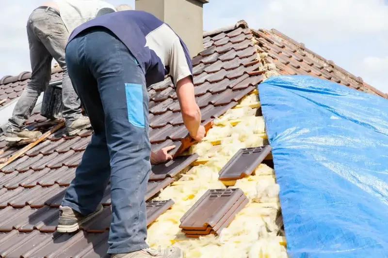 Travaux de toiture à Gonfaron — SARL Neves